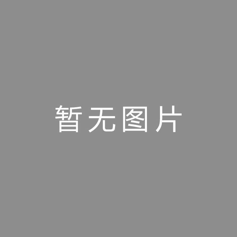 🏆拍摄 (Filming, Shooting)约维奇力挺希罗：冷酷的白人小子砍下27分，他就是今晚最佳球员